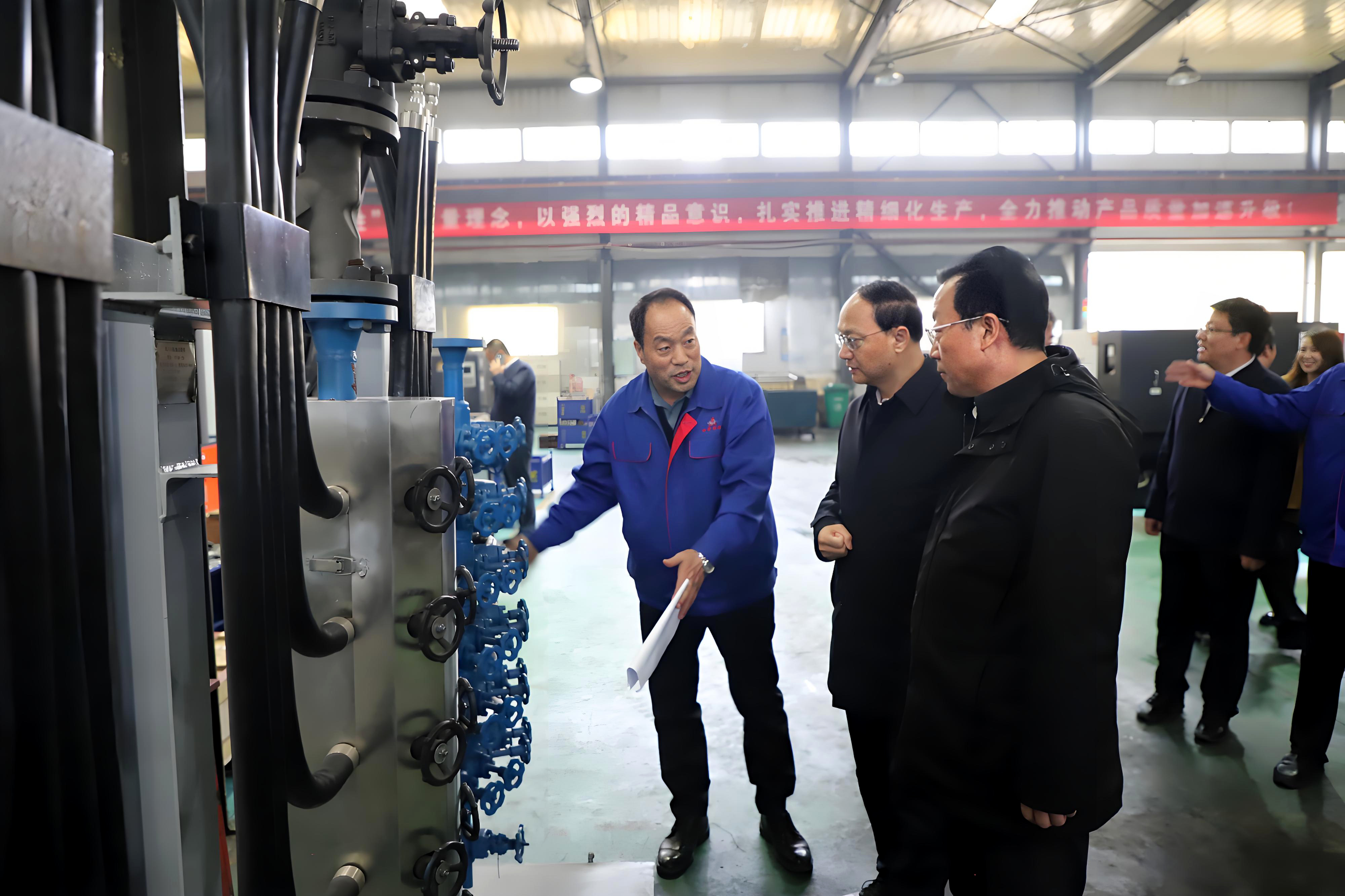 王鈞副省長調研1_副本